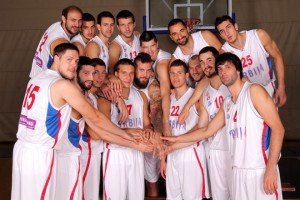 KOSARKA-Srbija-grupna-1-igraci-2014