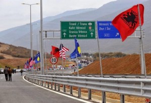 Novi-autoput-je-kicma-velike-albanije-640x438