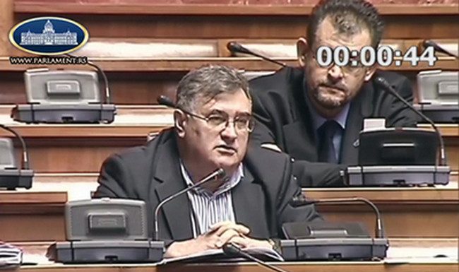 Кomisijа formirana zbog jeftinog dnevnopolitičkog cilja?