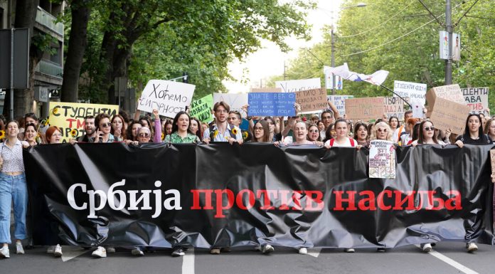 Hibridna operacija u hibridnoj Srbiji