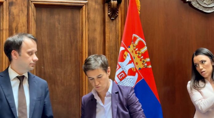 Od svitanja do sumraka: Kako je srušena skupštinska idila tokom izbora kandidata za Savet REM-a