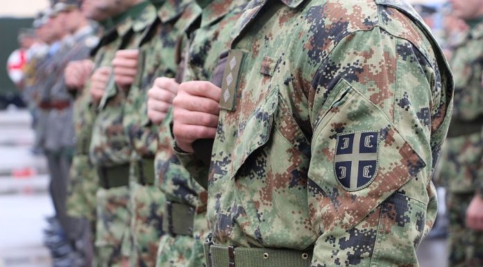 Šta bi sa vraćanjem obaveznog vojnog roka: Ovo su mogući razlozi zašto od toga još nema ništa