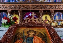 Beda lažne države: Ikone u smeću, iskopane oči svecima – sve po standardima EU i Brisela