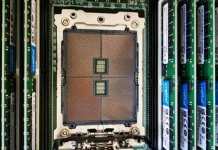 Srbija pozajmljuje od Francuske 42,5 miliona evra za kupovinu superkompjutera i razvoj veštačke inteligencije